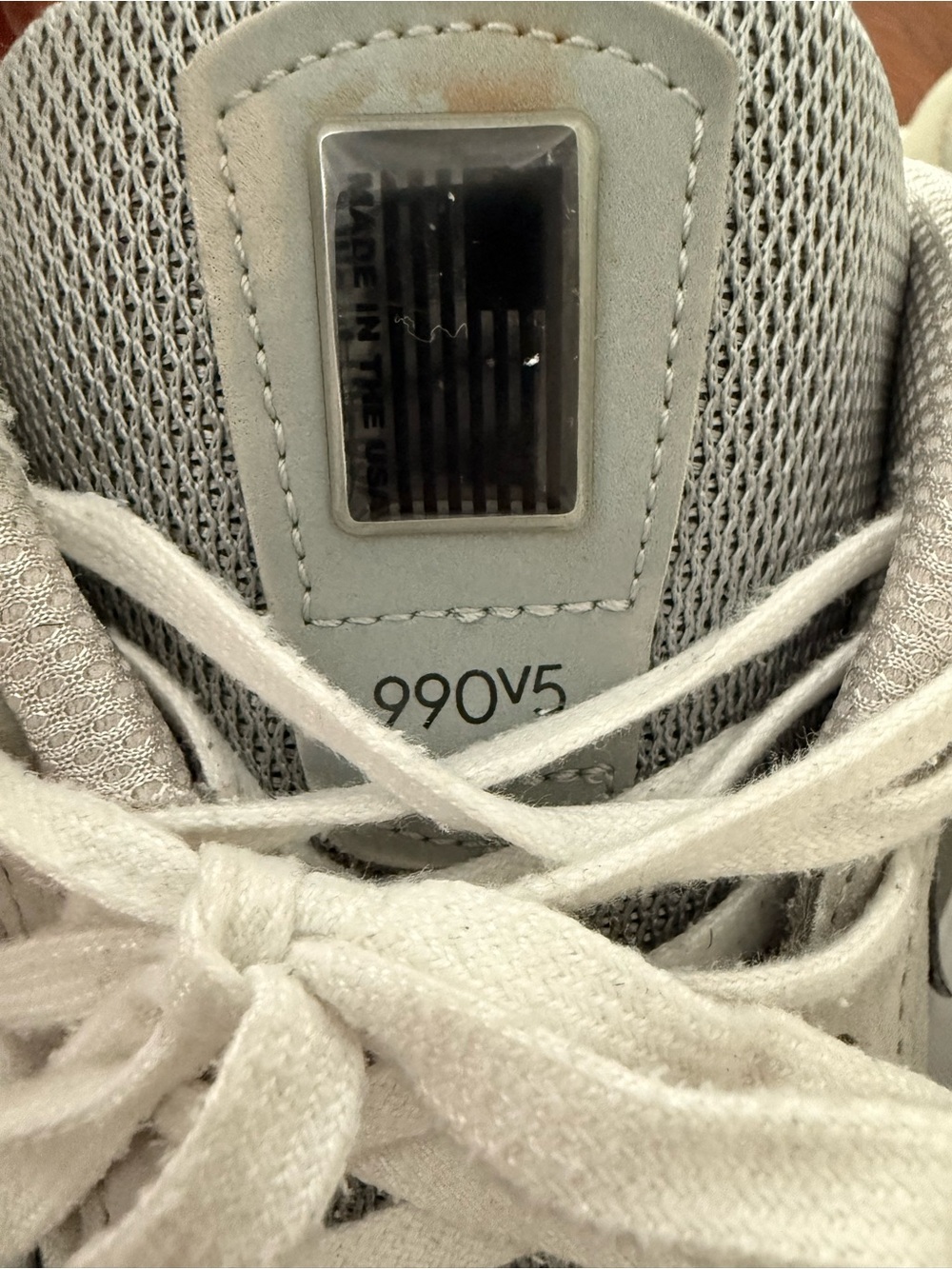 New Balance 990v5 - Picture 9 of 10